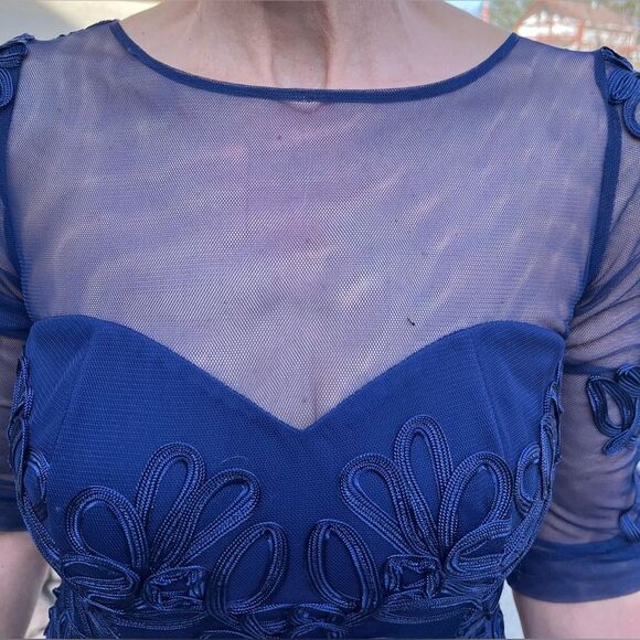 Nordstrom JS Collections dark blue mesh/embroidered maxi dress, v-back, zipper,2 - Picture 8 of 10
